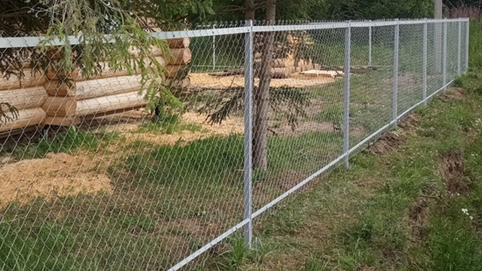 Как сделать забор для палисадника своими руками